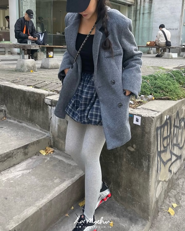 學院風格紋花苞裙